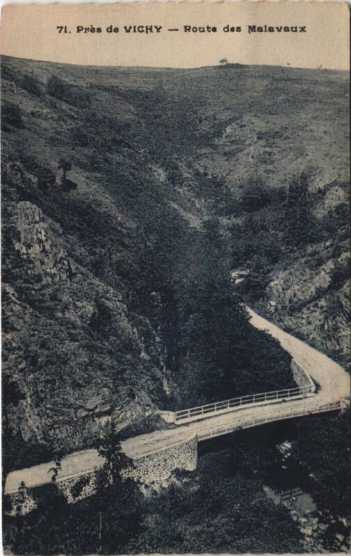Carte postale ancienne Route de Malavaux