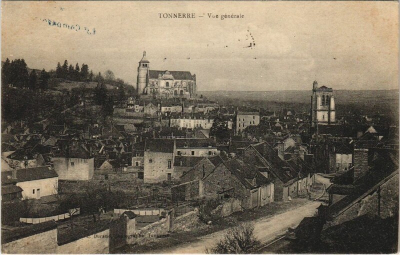 Carte postale ancienne Tonnerre Vue Generale France à Tonnerre