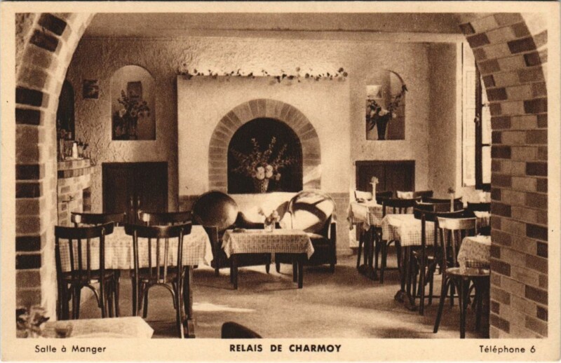 Carte postale ancienne Sens Relais de Charmoy France à Charmoy