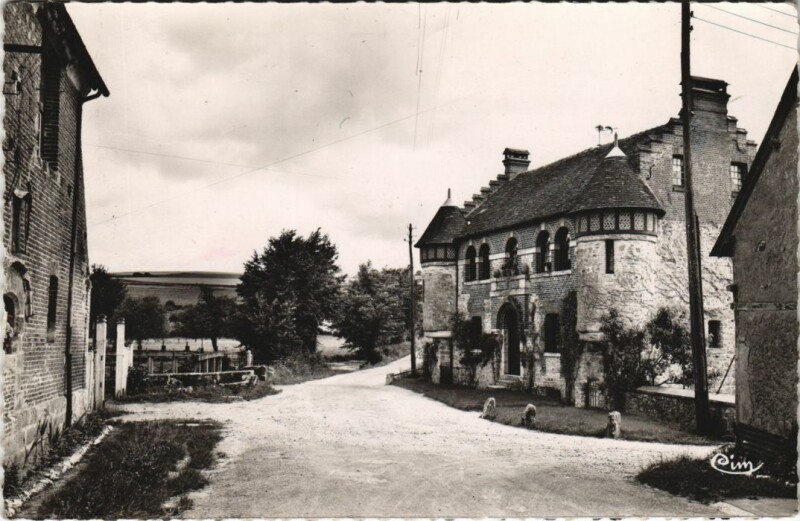 Carte postale ancienne Gerberoy Le Moulin de la Chapelle à Gerberoy