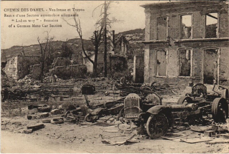 Carte postale ancienne Chemin des Dames La tour de paissy à Paissy