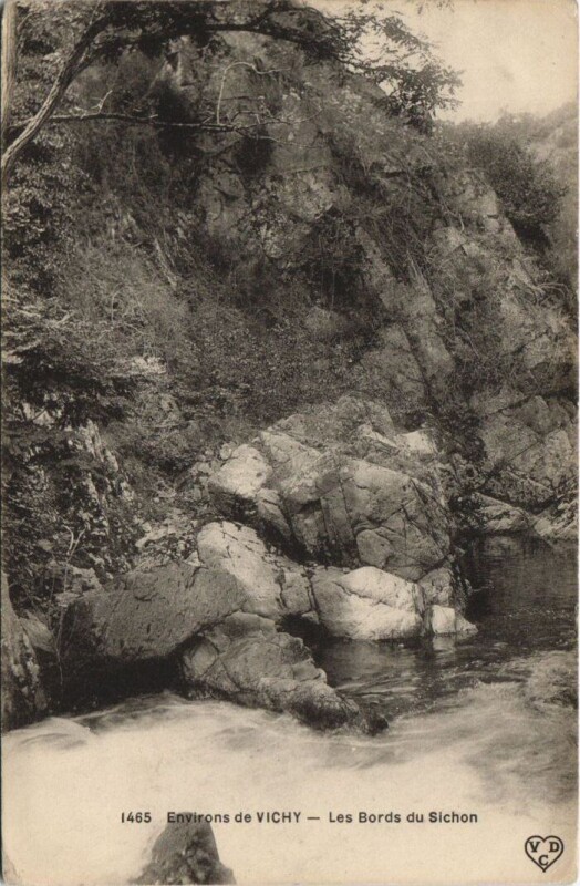 Carte postale ancienne Les Bords du Sichon