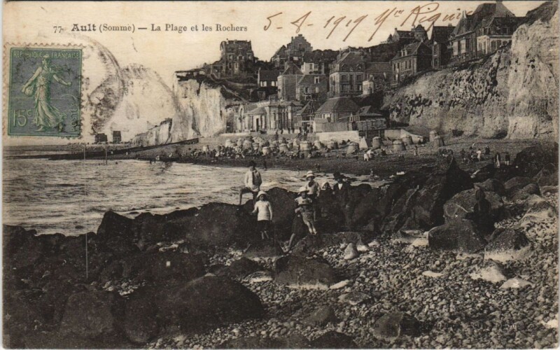 Carte postale ancienne Ault La Plage et les Rochers