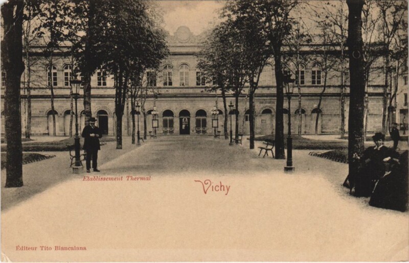 Carte postale ancienne Vichy Etablissement Thermal France à Vichy