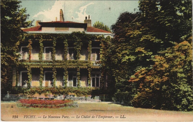 Carte postale ancienne Vichy Le Nouveau Parc France à Vichy