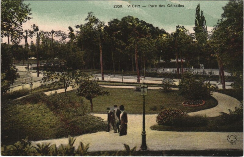 Carte postale ancienne Vichy Parc des Celestins France à Vichy