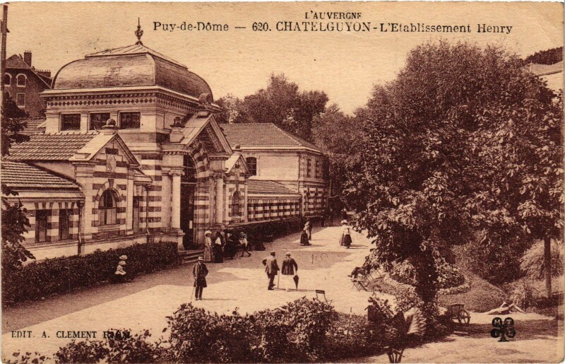 Carte postale ancienne Chatel-Guyon L'Etablissement Henry