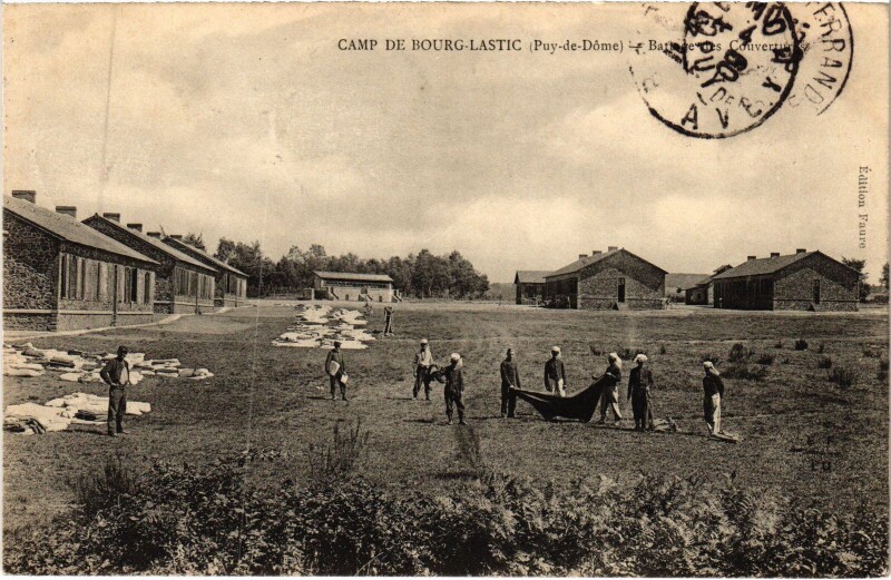Carte postale ancienne Bourg-Lastic Camp de Bourg-Lastic à Bourg-Lastic