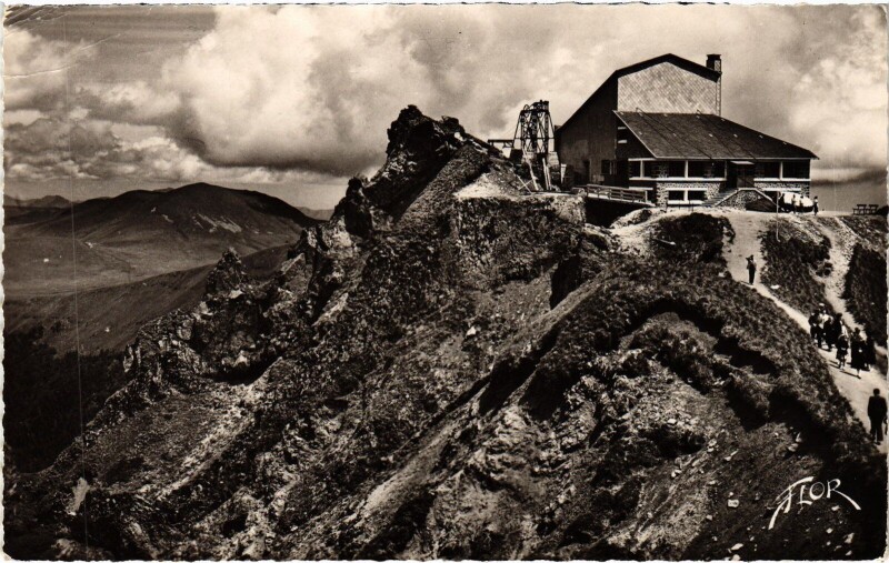 Carte postale ancienne Le Mont-Dore Env. - Gare Superieure du Telepherique du Sancy à Mont-Dore