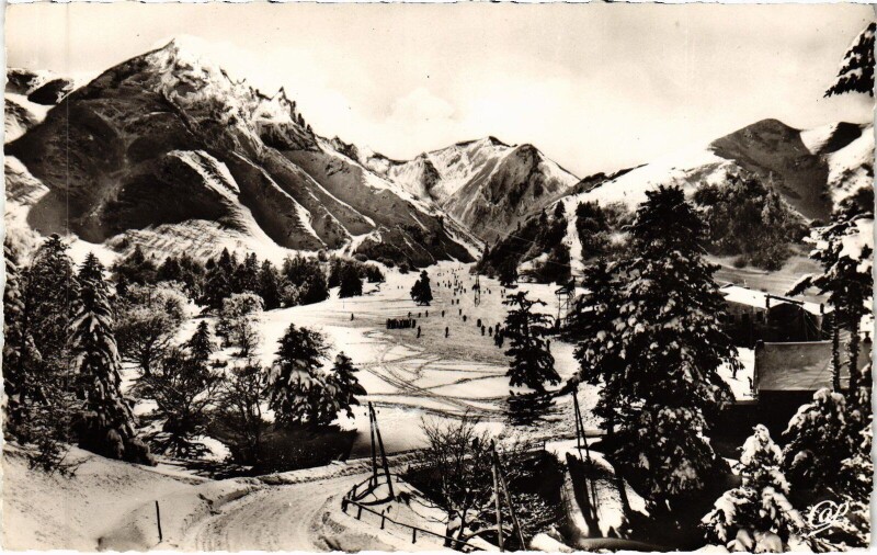 Carte postale ancienne Le Mont-Dore Le Sancy à Mont-Dore