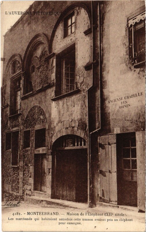 Carte postale ancienne Montferrand Maison de l'Elephant