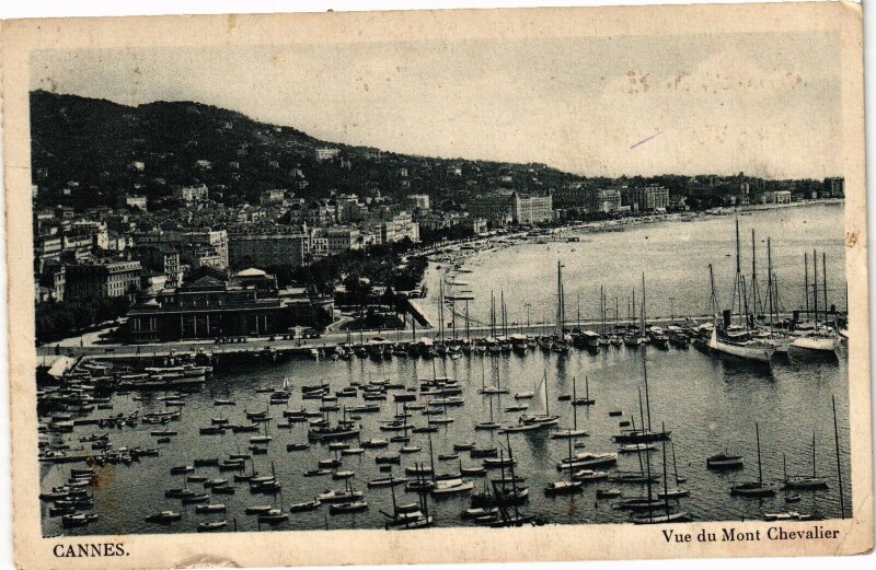 Carte postale ancienne Cannes - Vue du Mont Chevalier à Cannes