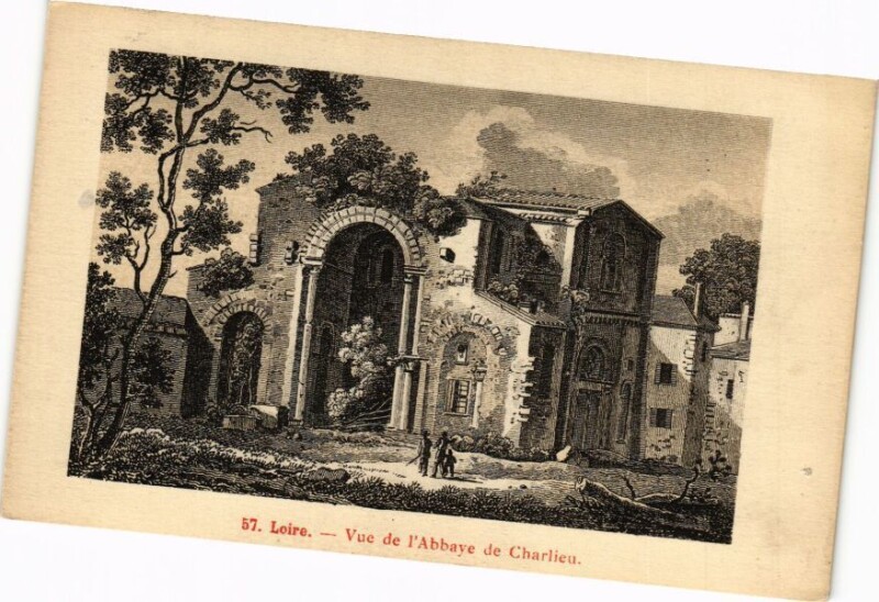 Carte postale ancienne Loire - Vue de l'Abbaye de Charlieu à Charlieu