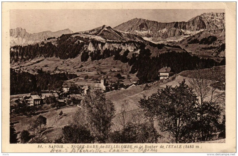Carte postale ancienne Savoie Notre-Dame de Bellecombe et le Rocher de l'Etale à Notre-Dame-de-Bellecombe