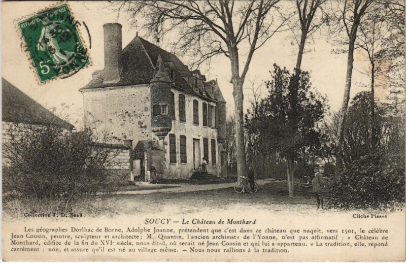 Carte postale ancienne Soucy Le Chateau de Monthard à Soucy