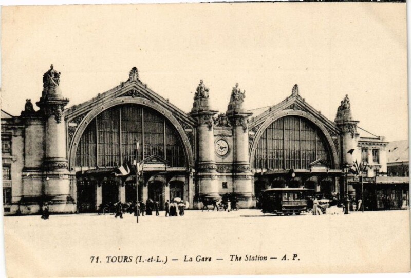 Carte postale ancienne Tours-La Gare à Tours