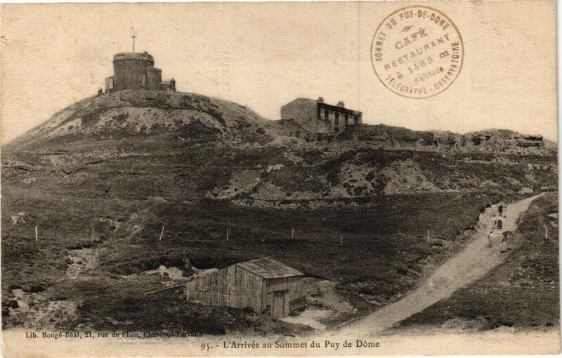 Carte postale ancienne L'Arrivée au Sommet du Puy-de-Dome