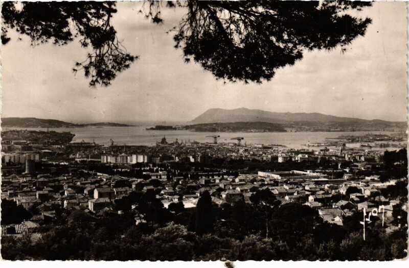 Carte postale ancienne Toulon Vue générale à Toulon