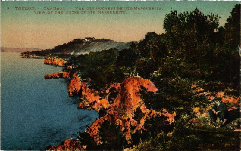 Carte postale ancienne Toulon Cap Brun-Vue des Rochers de Sainte-Marguerite à Toulon