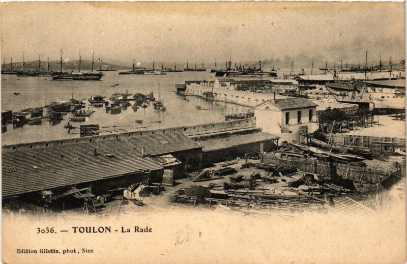 Carte postale ancienne Toulon La Rade à Toulon