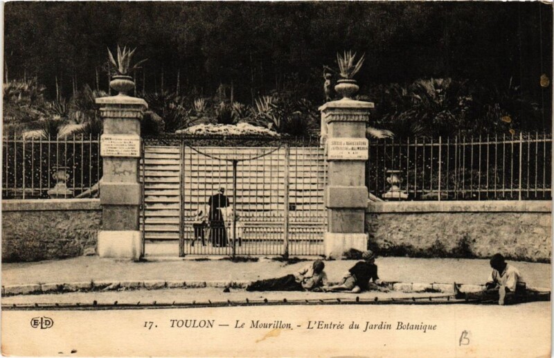 Carte postale ancienne Toulon Le Mourillon-Entrée du Jardin Botanique à Toulon