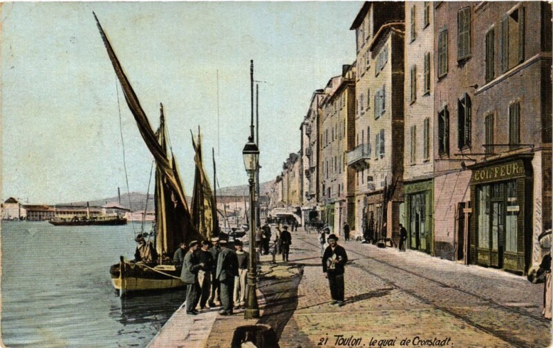 Carte postale ancienne Toulon Le quai de Cronstadt à Toulon