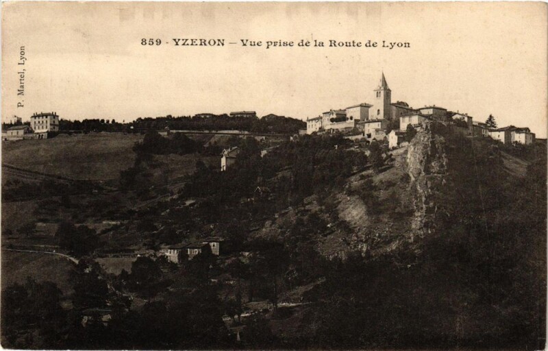 Carte postale ancienne Ytzeron Vue prise de la Route de Lyon