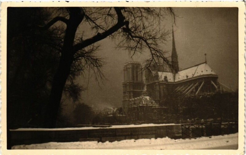 Carte postale ancienne Paris 4e Notre Dame à Paris 4e