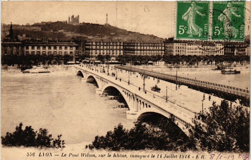 Carte postale ancienne Lyon Le Pont Wilson sur le Rhone