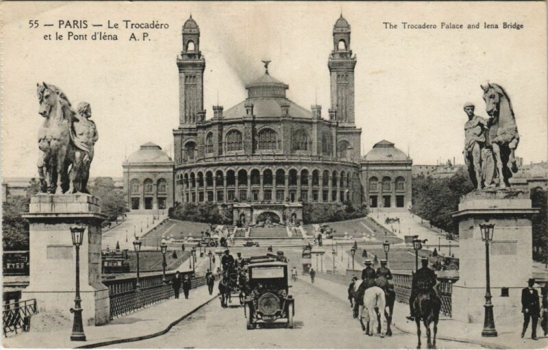 Carte postale ancienne Paris 16e Le Trocadéro