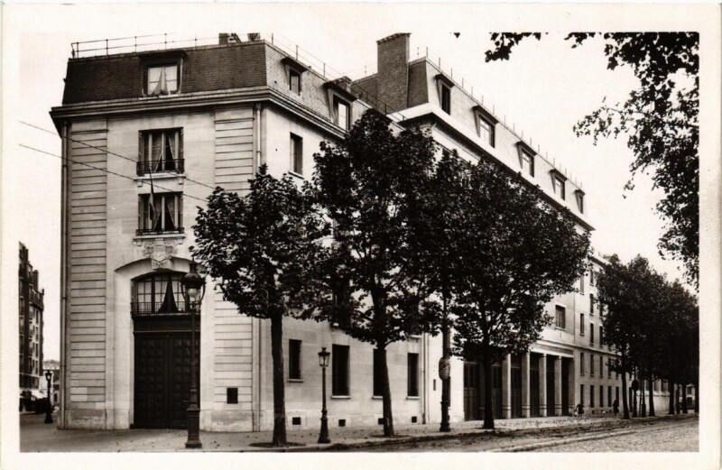 Carte postale ancienne Caserne de Pompiers Champerret à Paris 17e