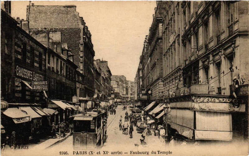 Carte postale ancienne Paris (11e) Faubourg du Temple. à Paris 11e