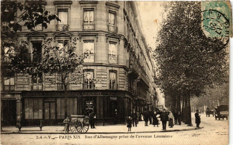 Carte postale ancienne Rue d'Allemagne prise de l'avenue Laumière à Paris 19e