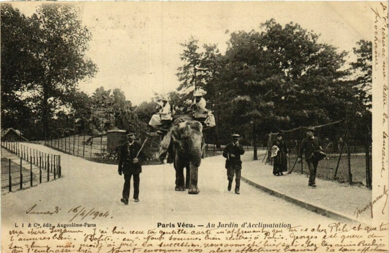 Carte postale ancienne Au Jardin d'Acclimatation à Neuilly-sur-Seine