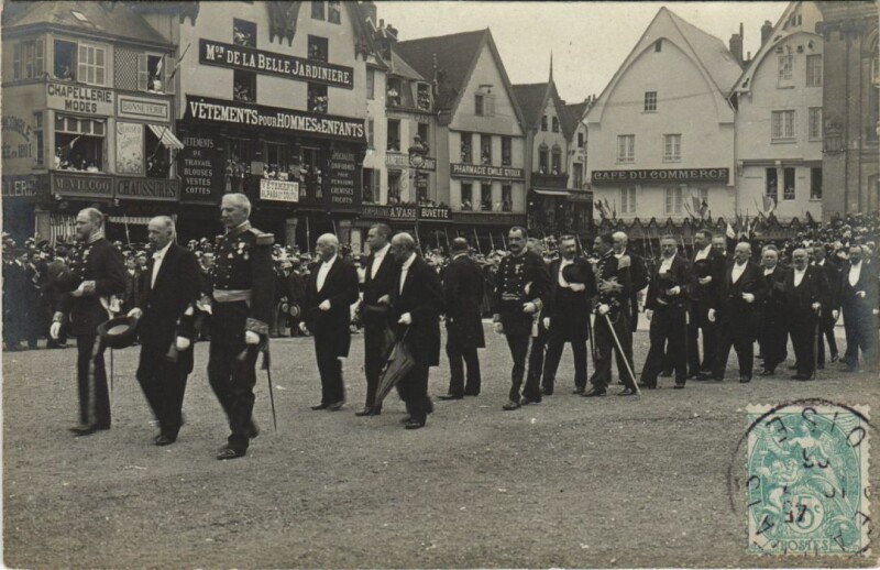 Carte postale ancienne Beauvais Celebration- Real Photo Postcard à Beauvais
