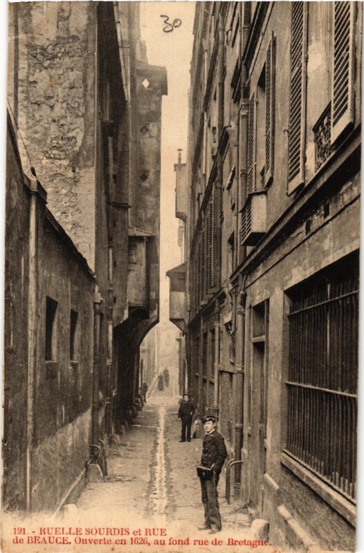 Carte postale ancienne Paris (3e) Ruelle Sourdis. Rue de Beauce à Paris 3e