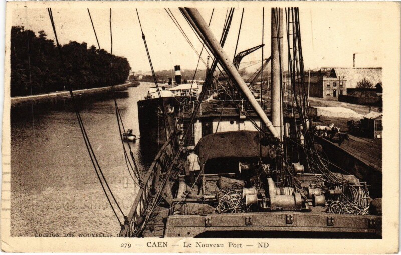 Carte postale ancienne Caen Le Nouveau Port