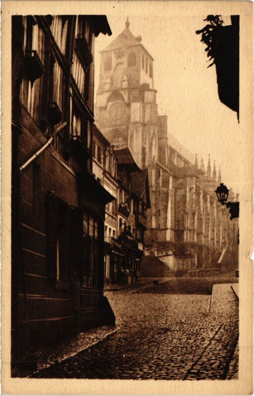 Carte postale ancienne Lisieux Eglise Saint-Jacques à Lisieux