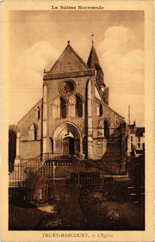 Carte postale ancienne Thury-Harcourt L'Eglise