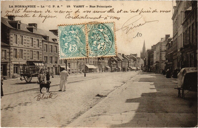 Carte postale ancienne Vassy Rue Principale