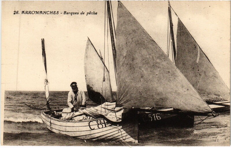 Carte postale ancienne Arromanches-les-Bains Barques de Peche à Arromanches-les-Bains