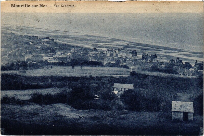 Carte postale ancienne Blonville-sur-Mer Vue Generale à Blonville-sur-Mer