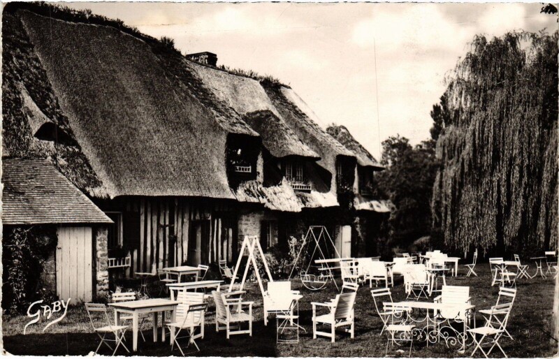 Carte postale ancienne Houlgate Le Ferme Vimard à Houlgate