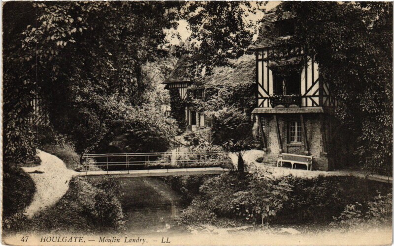 Carte postale ancienne Houlgate Moulin Landry à Houlgate