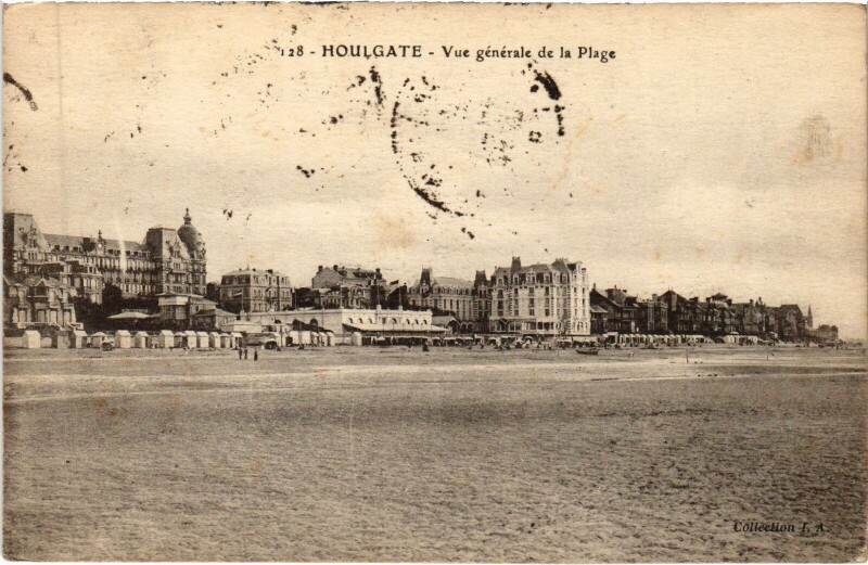 Carte postale ancienne Houlgate Vue Generale de la Plage à Houlgate