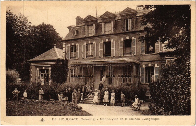 Carte postale ancienne Houlgate Marine Villa de la Maison Evangelique à Houlgate