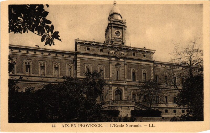 Carte postale ancienne Aix-en-Provence L'Ecole Normale à Aix-en-Provence