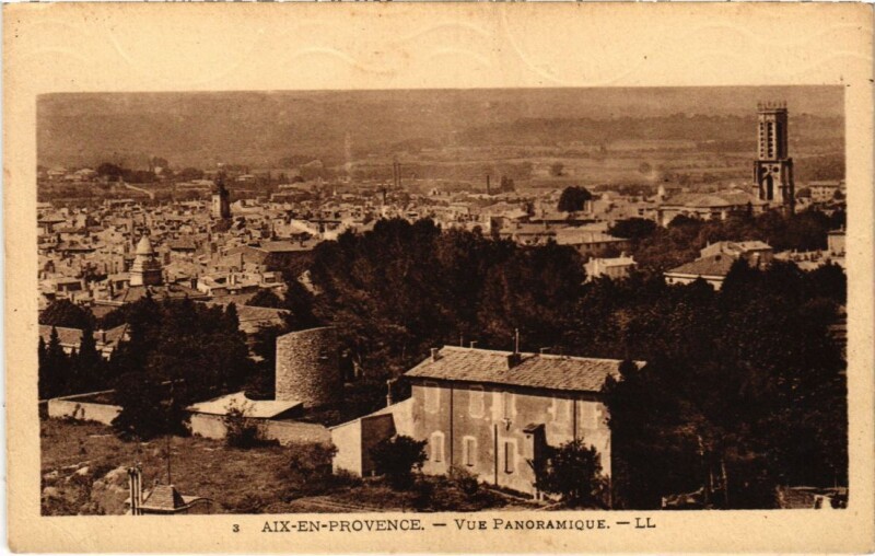 Carte postale ancienne Aix-en-Provence Vue Panoramique à Aix-en-Provence