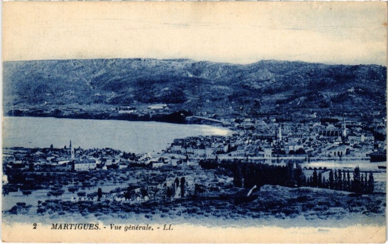 Carte postale ancienne Martigues Vue Generale à Martigues