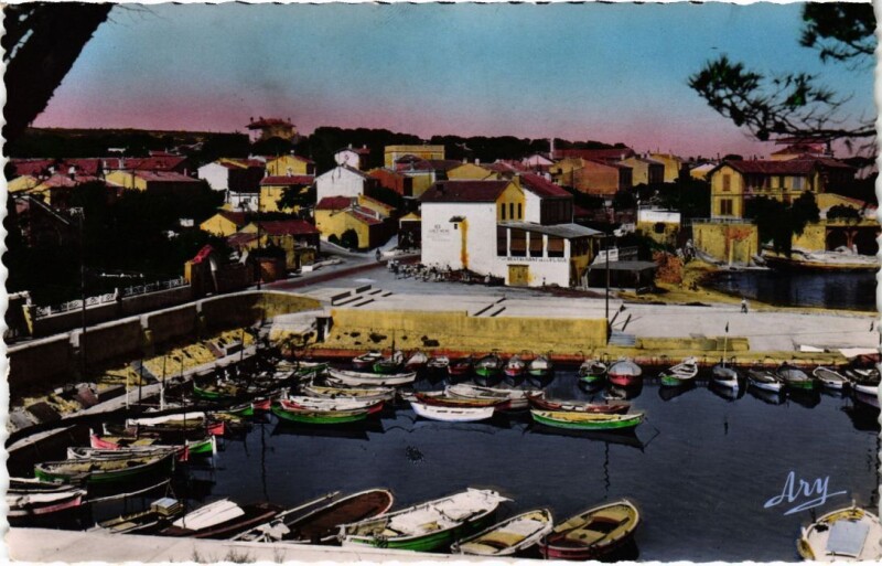 Carte postale ancienne Sausset-les-Pins Vue Generale du Port à Sausset-les-Pins